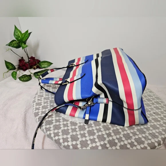 Kate Spade Canvas Shoulder/Crossbody Bag